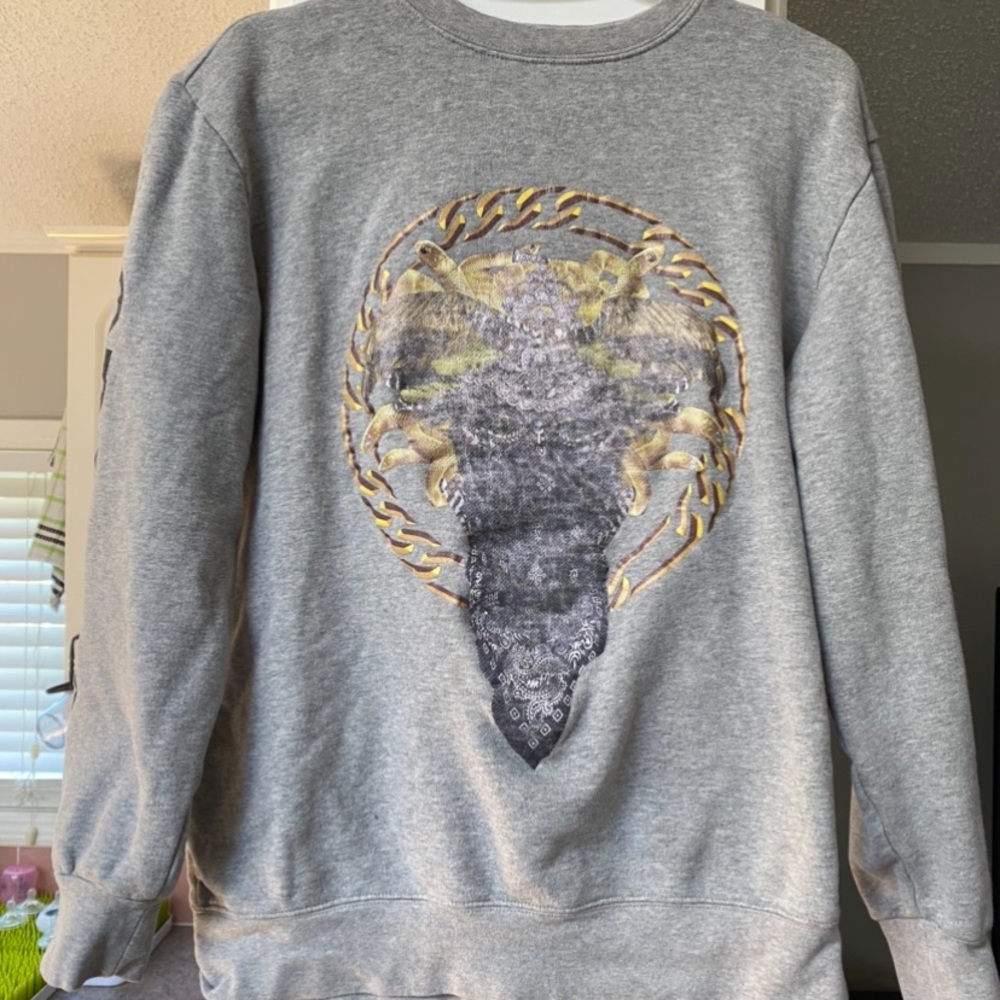 Crooks and castles sweatshirt